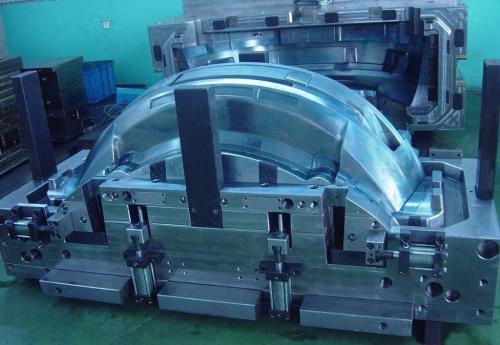 深圳塑膠模具廠，模具維護(hù)中的常見問題解決方法